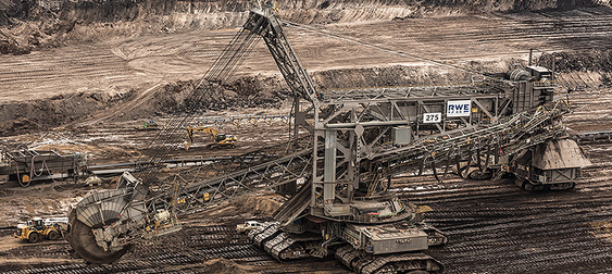 Bild zu: Ein Gigant unter dem Hammer – Der Schaufelradbagger 275